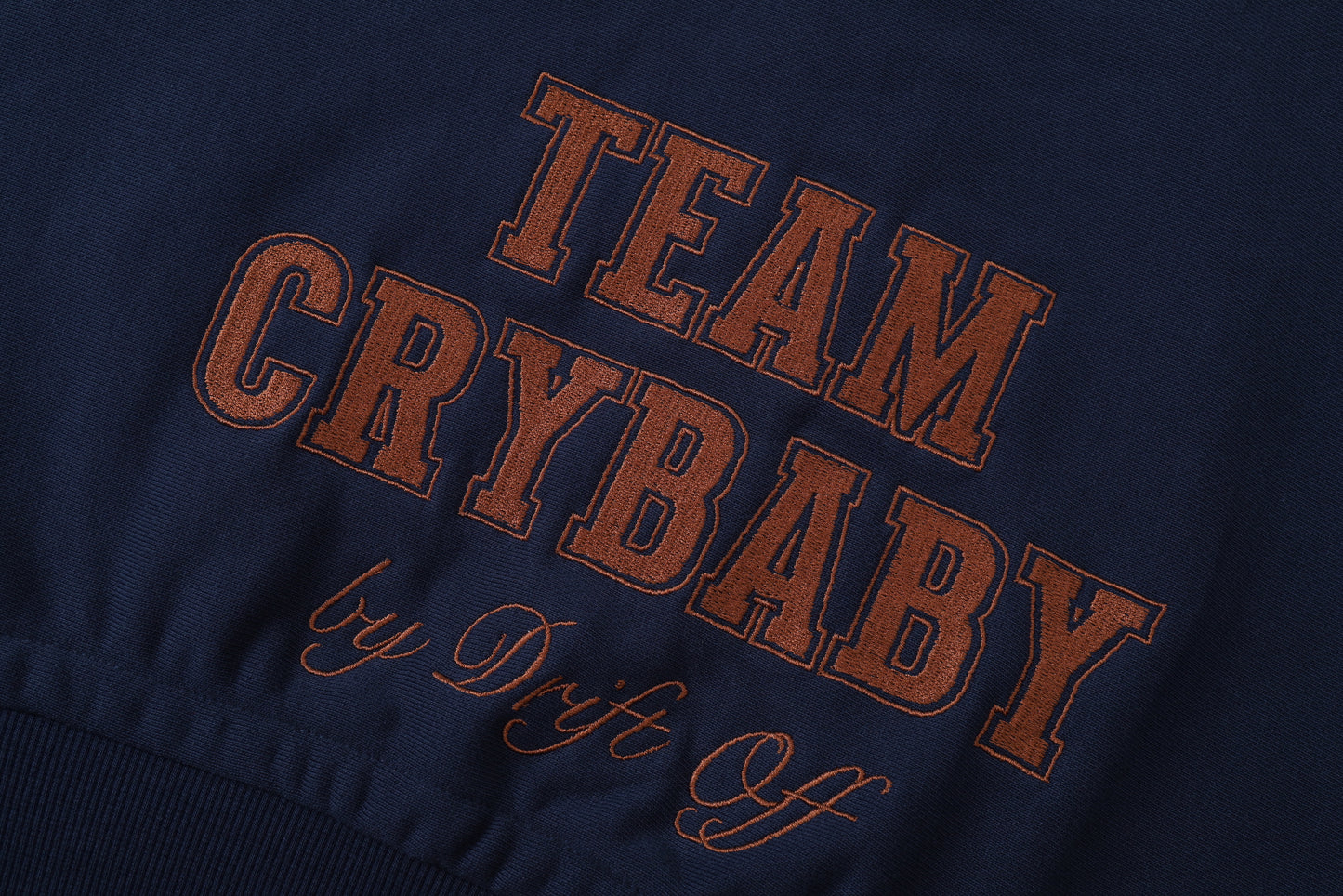 Sweat à capuche court Crybaby bleu marine