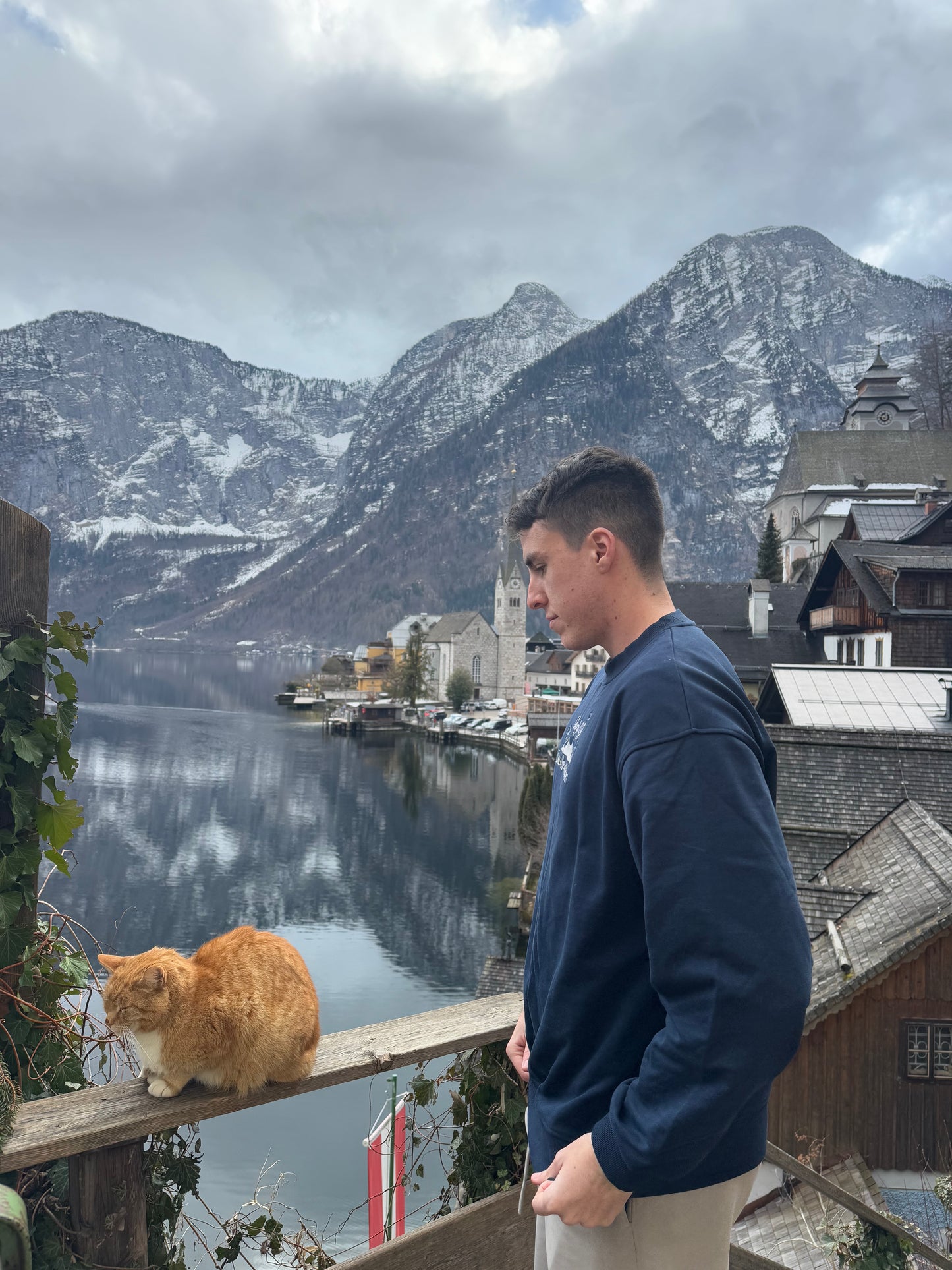 Sudadera Ski Spa Resort en color Azul Marino