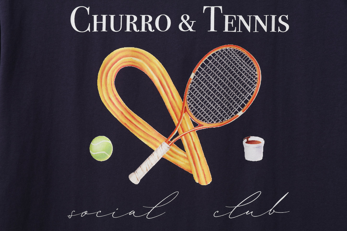 Camiseta Churro y Tenis Club en color Azul marino